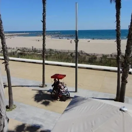 - 6 Pers, 32 M2, 2/1 4 * Sète