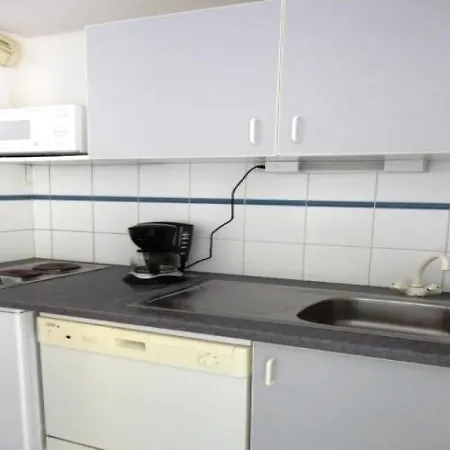 - 6 Pers, 32 M2, 2/1 4 * Sète