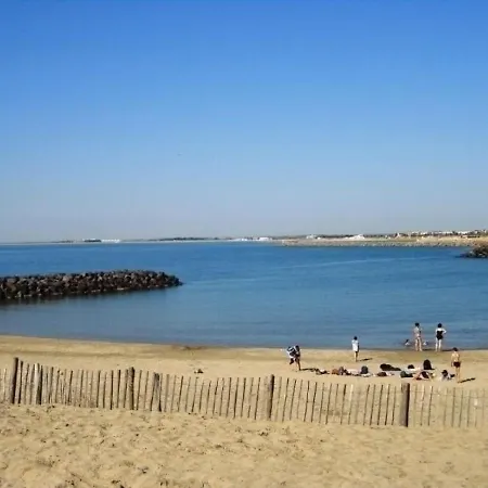 - 6 Pers, 32 M2, 2/1 4 Sète